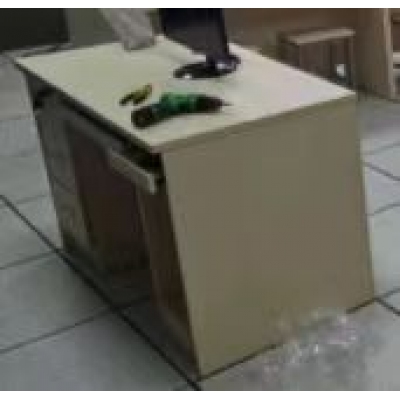 红枫办公桌